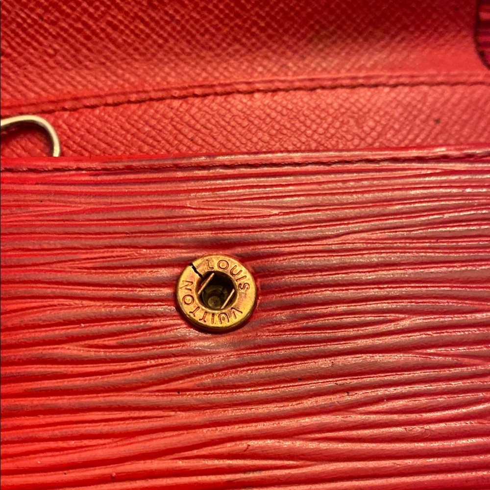 Louis Vuitton Red Epi calfskin & vachetta leather 6 key & card holder wallet - Picture 9 of 15